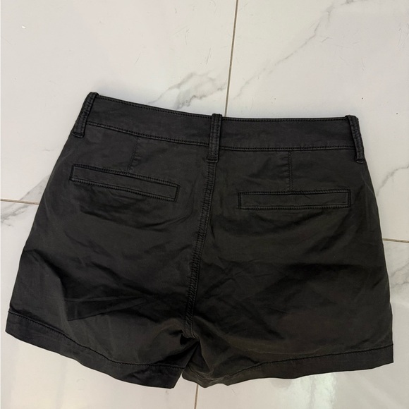 America Eagle Women's Shorts Size 2 - Picture 2 of 3